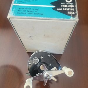 2 Vintag Rare Sears Leverwind Fishing Reels # 6-4375.